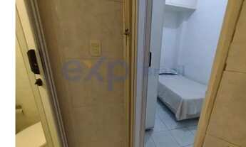 Imagem 3: Oportunidade Imperdível: Apartamento Reformado com Vista para o Mar na Av. Atlântica!