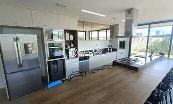 Imagem 3: Casa em condomínio para aluguel, 4 quartos, 4 suítes, 4 vagas, Granja Marileusa - Uberlând