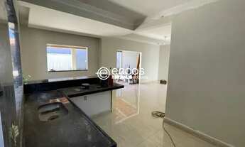 Imagem 4: Casa à venda, 3 quartos, 1 suíte, 2 vagas, JARDIM HOLANDA - Uberlândia/MG