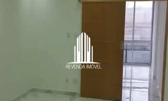 Imagem 2: **Lindo apartamento todo reformado no centro da cidade**