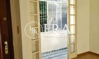 Imagem 2: Tijuca- Rua Paula Frassinetti, com todo comércio do Rio Comprido, bom apartamento de 3 qua