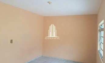 Imagem: Imóvel com 3 moradias e terreno 10x34m