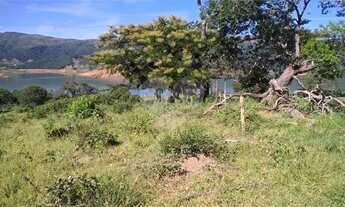 Imagem 4: Terreno às margens da represa de Furnas - Guapé - MG