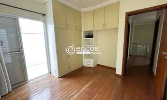 Imagem 7: Casa para aluguel, 3 quartos, 2 suítes, 3 vagas, ALTO UMUARAMA - Uberlândia/MG