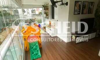 Imagem 2: Apartamento com ampla varanda em andar alto, ao lado da Estação Adolfo Pinheiro do Metrô