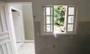 Imagem: Kitnete semi-mobiliada prox Floripa shopping