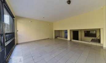 Imagem 2: Sobrado a Venda em São Bernardo do Campo, Paulicéia, 4 dormitórios, 1 suíte, 4 banheiros