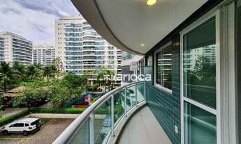 Imagem 2: Apartamento com 2 dormitórios para alugar, 68 m² por R$ 4.300,20/mês - Barra da Tijuca - R