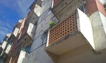 Imagem: Alugo apartamento com 2/4 no Edifício Icarayba