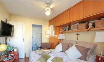 Imagem 4: Apartamento com 3 dormitórios sendo 1 suíte com 2 vagas de garagem. No bairro do Pacaembu