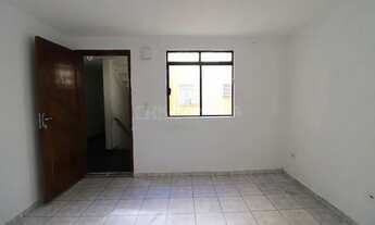 Imagem 2: Apartamento com 2 dormitórios para alugar, 40 m² por R$ 800/mês - Conjunto Residencial Nov