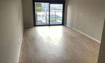 Imagem 4: Loft Inn com sacada