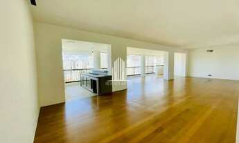 Imagem 2: Apartamento no Sumaré com 215m2 sendo 3 dormitorios e 4 vagas de garagem