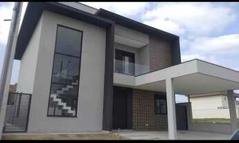 Imagem: Sobrado Aruana, novíssimo, condomínio