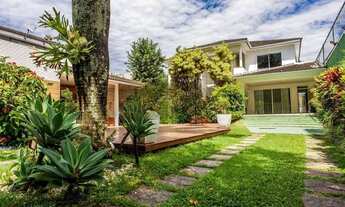 Imagem 2: Linda Mansão triplex reformada, com elevador, 5 suítes e ótima Localização na Barra da Ti