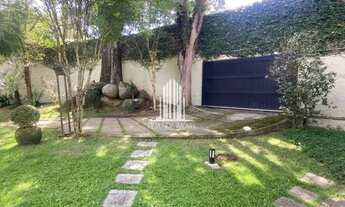 Imagem 3: Casa á venda no Morumbi com 900m² 5 dormitórios 5 suítes 8 vagas