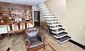 Imagem: Excelente grande e aconchegante sobrado