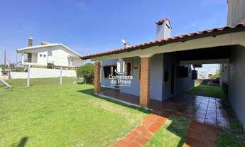 Imagem 2: Casa para Temporada em Imbé, Centro, 3 dormitórios, 1 suíte, 2 banheiros, 2 vagas