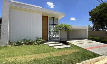 Imagem 2: Casa de alto padrão com 5 quartos no Condomínio Portal do Igarapé em Igarapé - MG