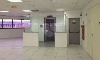 Imagem 4: Prédio inteiro à venda ou para locação em Parque Industrial Tomas Edson - SP