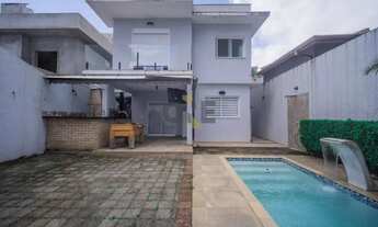 Imagem 2: Casa com 4 dormitórios, sendo 3 suítes para venda - Granja Viana - Cotia - SP