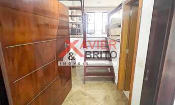 Imagem 4: Sobrado Amplo com 3 Suítes e Garagem para 7 Carros à Venda no Jardim Brasília (ZL