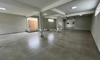 Imagem 3: Oportunidade Imperdível: Salão de Vendas com Excelente Estrutura