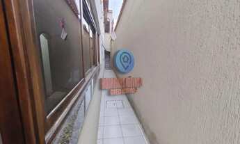 Imagem 13: Oportunidade! Sobrado com 304m², Piscina Aquecida, Churrasqueira e Muito Conforto