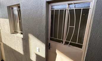 Imagem 3: Kitnet Novo Quarto com aluguel por R$550 /mês