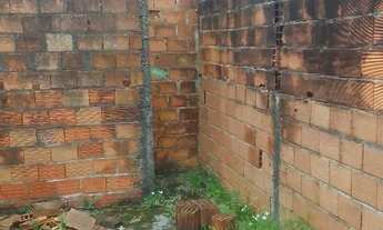 Imagem 2: Vendo casa semi acabada de fundos