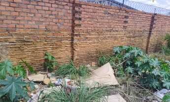 Imagem 3: Excelente oportunidade! Terreno medindo 10 x 30 metros (300 m²