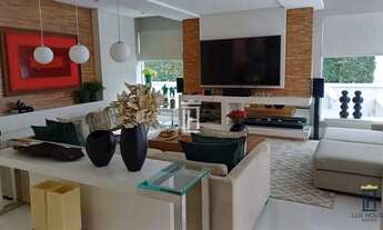 Imagem 3: Casa de Alto Padrão em Jurerê Internacional