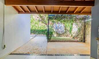 Imagem 3: RE/MAX VENDE CASA EM BETEL CONDOMÍNIO RESIDENCIAL JACARANDÁS 151M² 2 VAGAS R$ 1.130.000,00