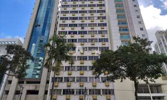 Imagem 2: Quitinete com cozinha para aluguel, porteiro, Centro - Juiz de Fora/MG