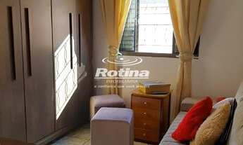 Imagem 3: Colônia à venda, 3 quartos, 1 suíte, 1 vaga, Presidente Roosevelt - Uberlândia/MG