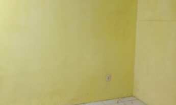 Imagem 5: Casa Kitinete 1/4 já com água e luz