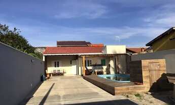 Imagem: Casa na praia com piscina