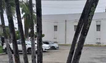 Imagem: ALG Galpão com 2200m2 beira de pista BR