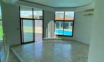 Imagem 2: Casa no Residencial zero com 4 suítes, 4 vagas, adega, piscina com espaço para lazer