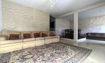 Imagem 3: Sobrado com 3 dormitórios à venda com 390m² por R$ 790.000,00 no bairro Pineville - PINHAI