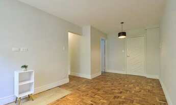 Imagem 4: Ótimo apartamento com 2 dormitórios, sendo uma suíte. Sala em 2 ambientes e 1 vaga de gara