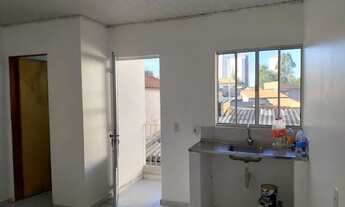 Imagem: Aluga-se dois cômodos no Wanel Ville