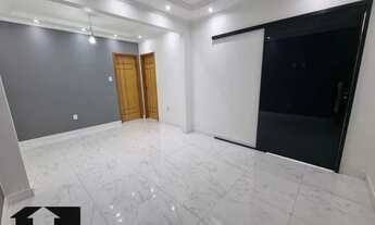 Imagem: Excelente casa no Centro de Mesquita, Recém