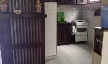 Imagem 4: Casa de condomínio para aluguel e venda possui 198 metros quadrados com 4 quartos