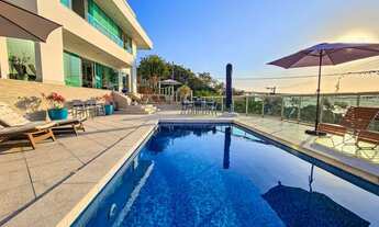 Imagem 4: Apartamento para venda possui 750 metros quadrados com 5 quartos em Praia da Costa - Vila