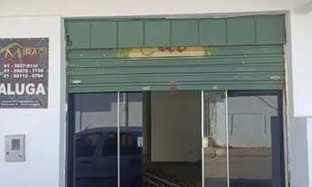 Imagem 2: Loja comercial com aproximadamente 40 metros quadrados