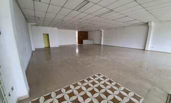 Imagem 4: Galpão para alugar, térreo e superior, total de 500 m2, 5 vagas, 4 banheiros, Polvilho, Ca