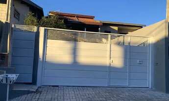 Imagem 2: Três casas em uma