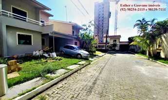 Imagem 3: Casa duplex/Condomínio Ponta Negra Village/4 Suítes/350m²/Aceita financiamento/Manaus-AM