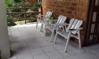 Imagem 2: Casa de condomínio para aluguel e venda possui 198 metros quadrados com 4 quartos